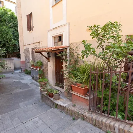 Alba Vatican Apartment-2